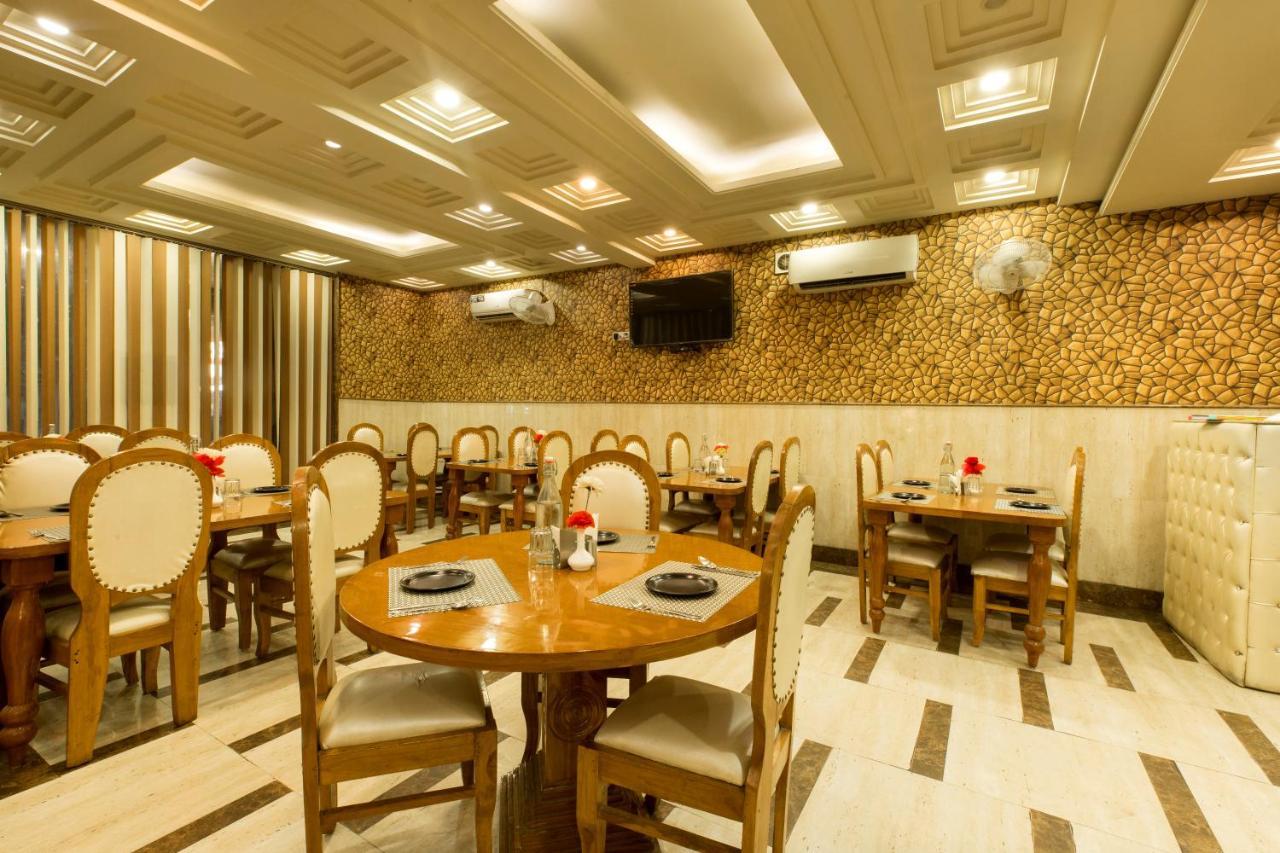 Viva Palace होटल New Delhi
