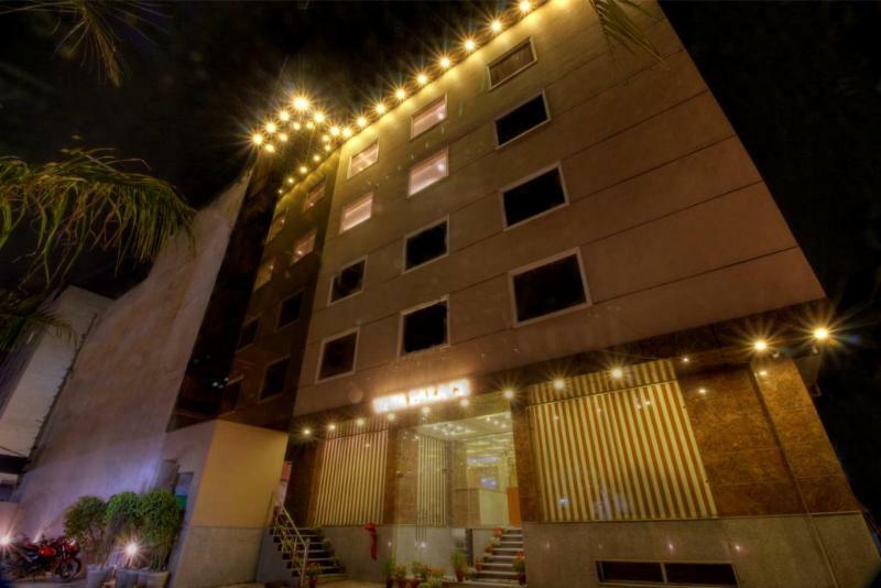 Viva Palace होटल